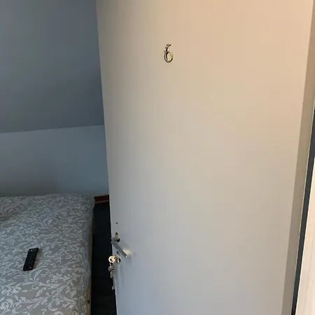 ホテル Le Lord オンフルール